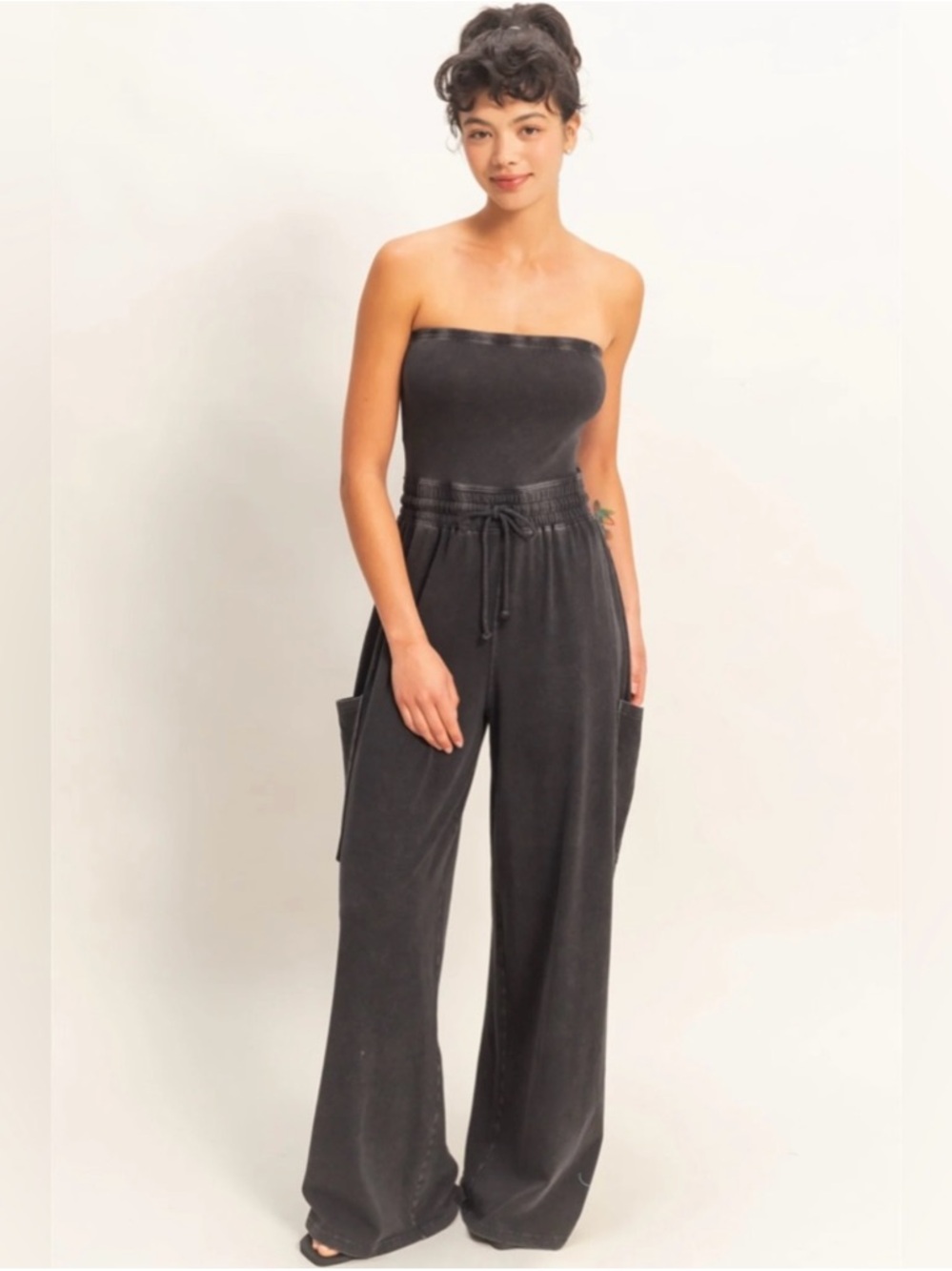 🆕🤍BLACK JUMPSUIT